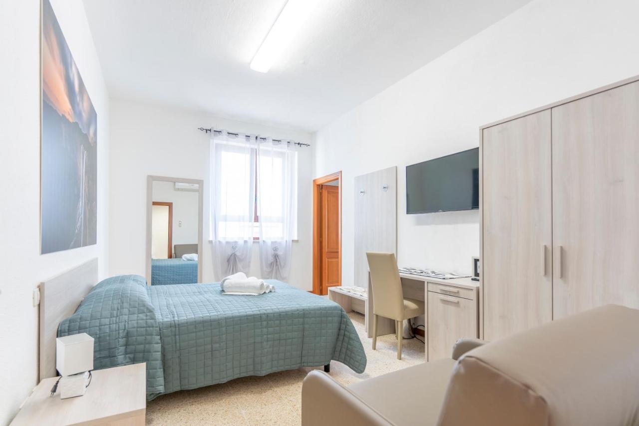 Hotel Dei Tacchi Osini 외부 사진